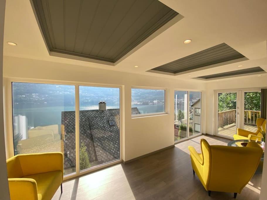 Villa Fjordside Panorama House Trolltunga à Odda Extérieur photo